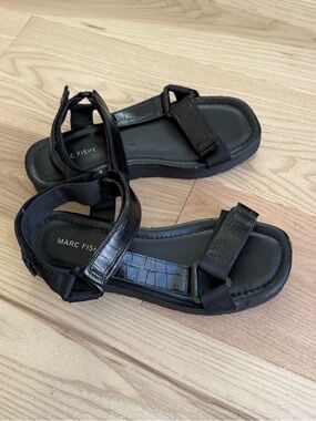 Marc Fisher Black Croc-Texture Strap Sandals